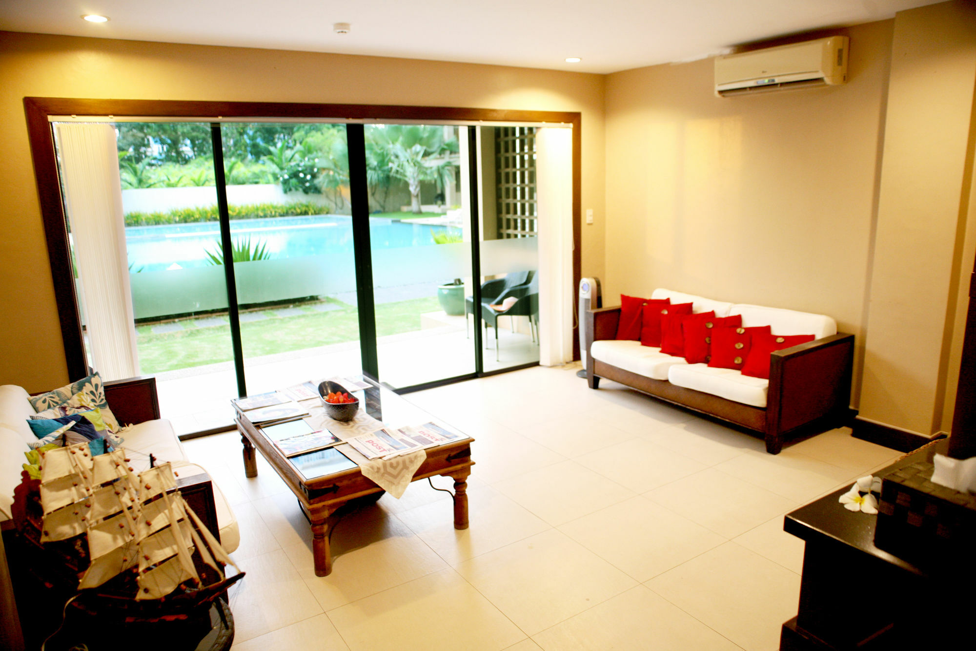 Coralpoint Gardens Apartment Lapu-Lapu City Exterior photo